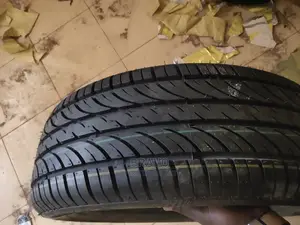 Tyre 225/60r16