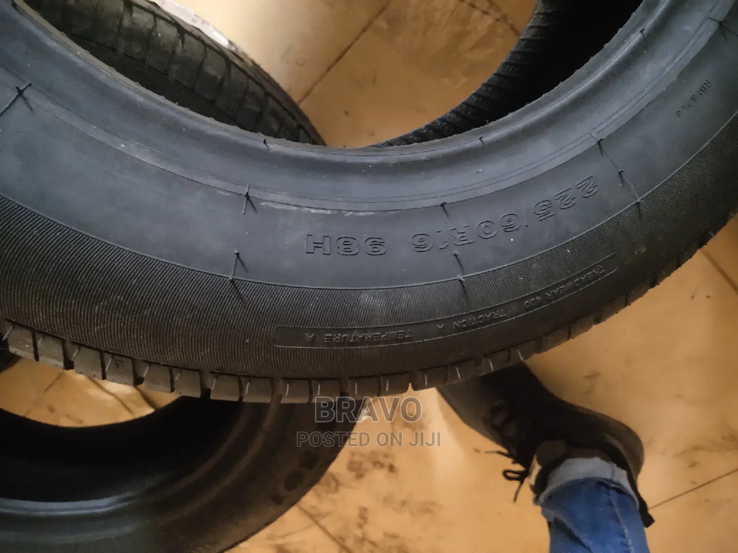 225/60r16 Onyx