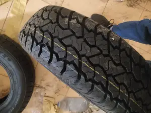 235/75r15 Ny