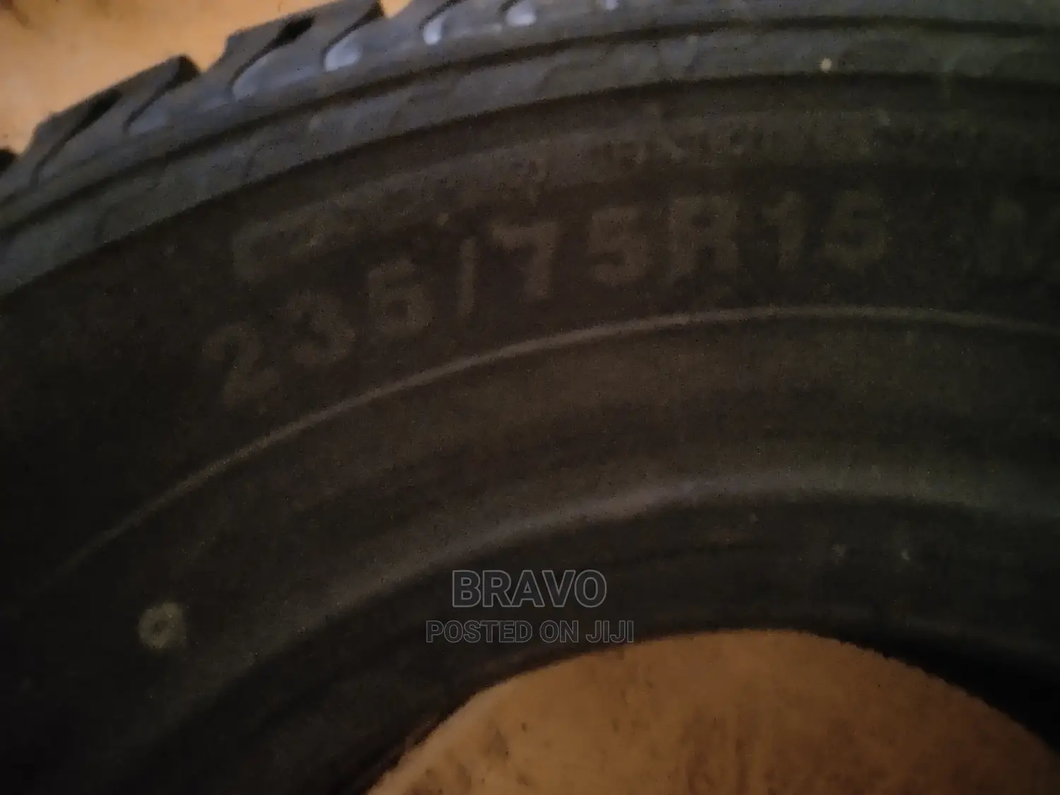 235/75r15 Tyre