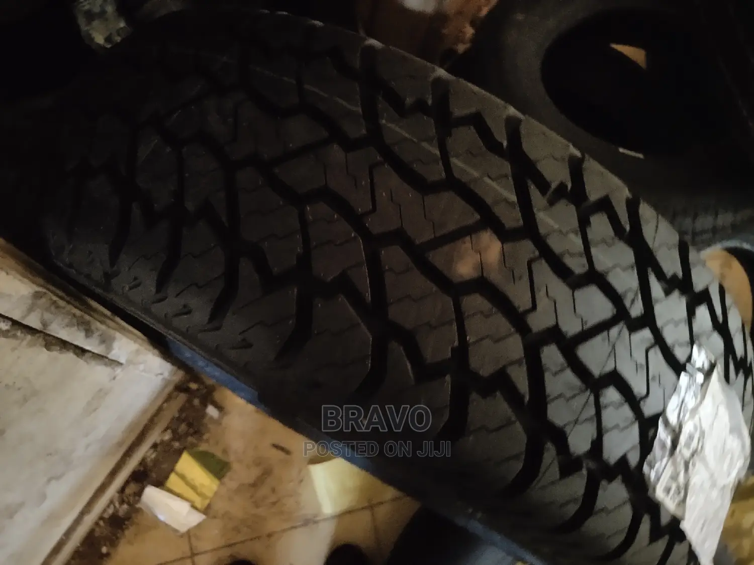 Tyre 265/70r16
