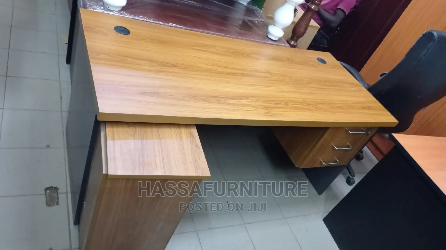 Executive Office Desk Size 160cm