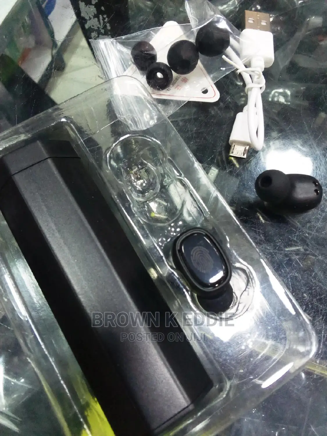 Bluetooth Wireless Earbuds