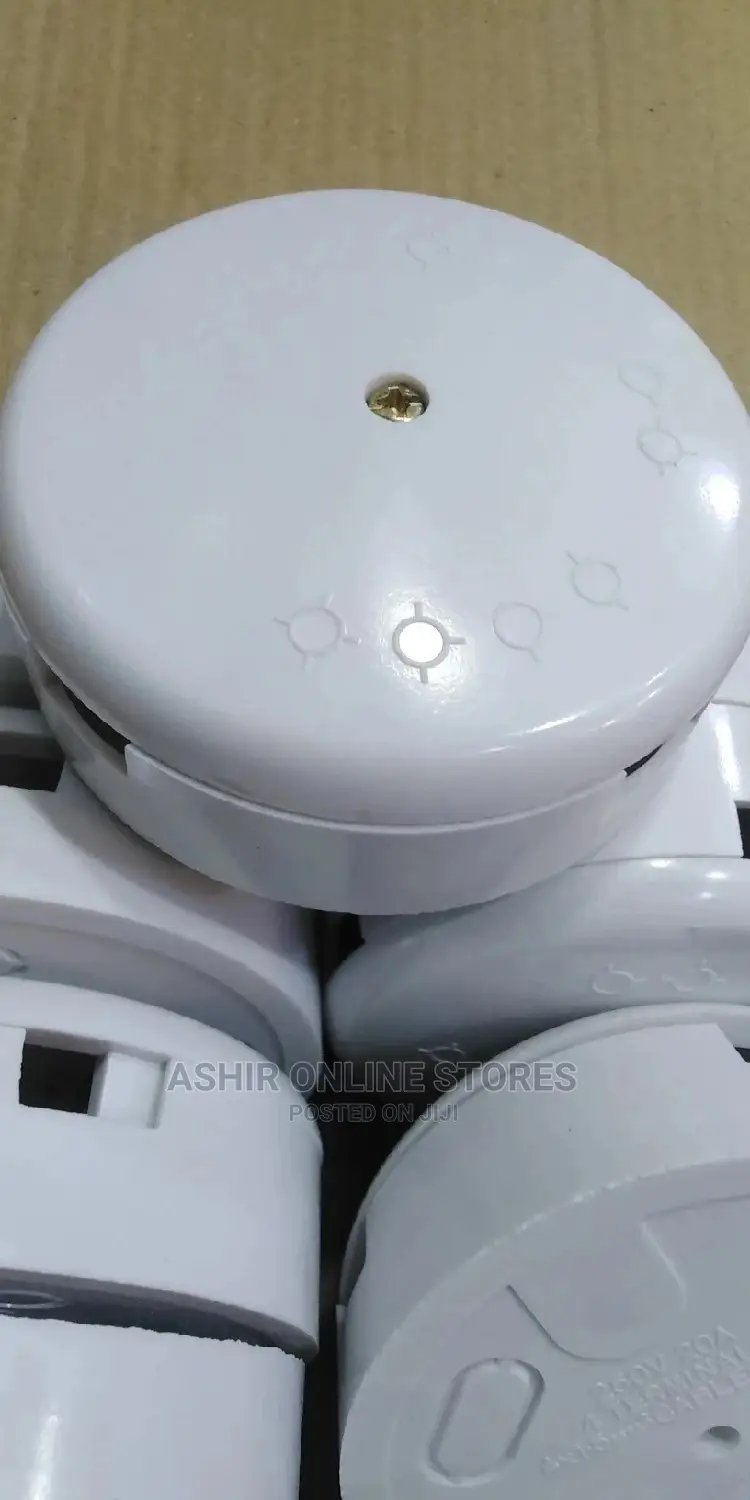Junction Boxes/ Jb for Uk at Box Price/Wholesale Price