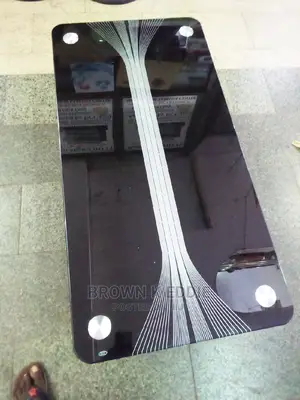 Center Table 117-1c