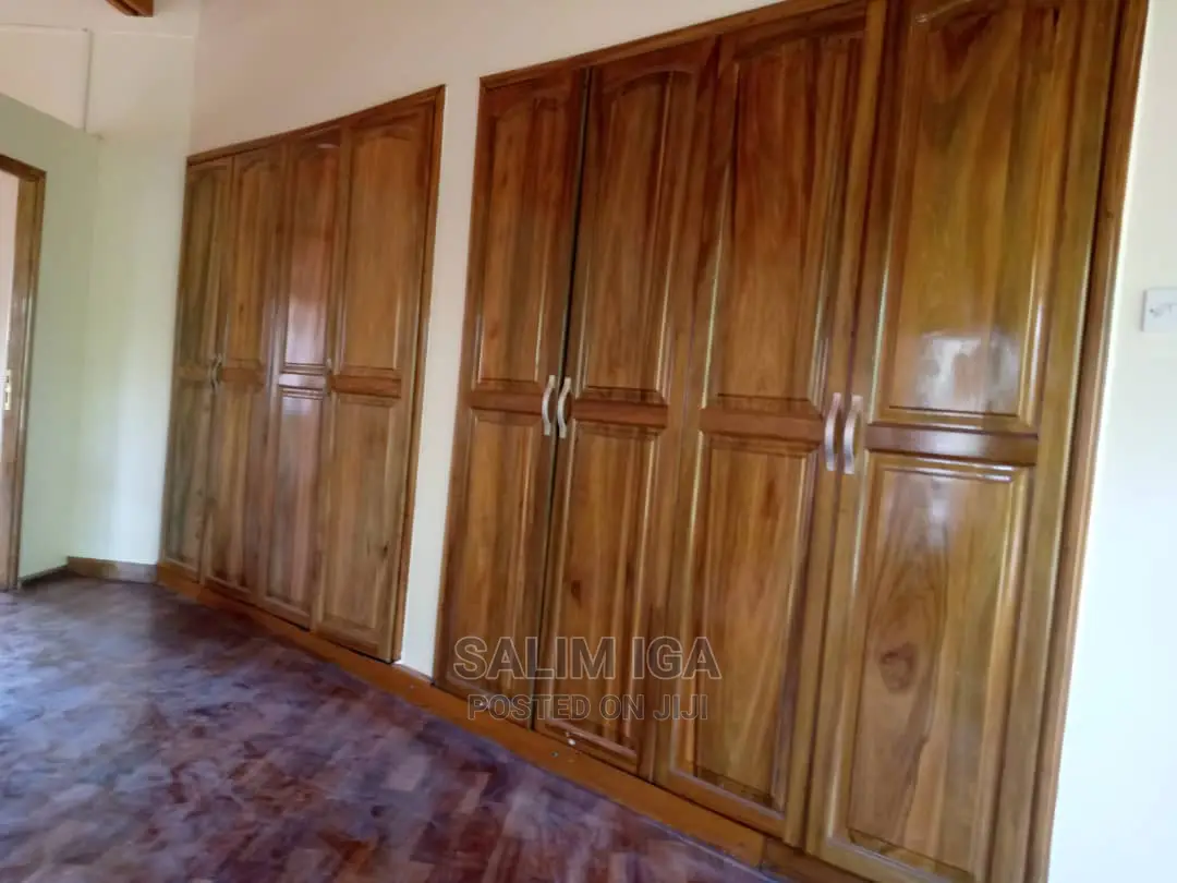 4bdrm Bungalow in Kololo Property, Kampala for Rent