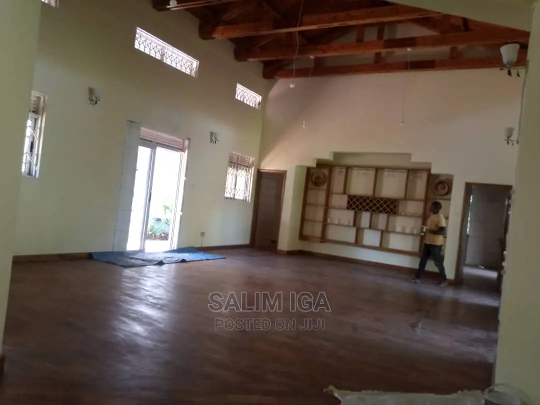 4bdrm Bungalow in Kololo Property, Kampala for Rent