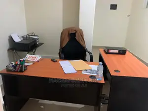 Office Desk Size 120cm Brand New