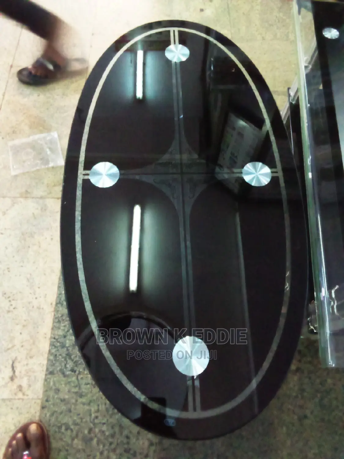 Oval Center Table