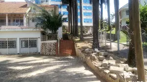 6bdrm Duplex in Kololo Property, Kampala for Rent