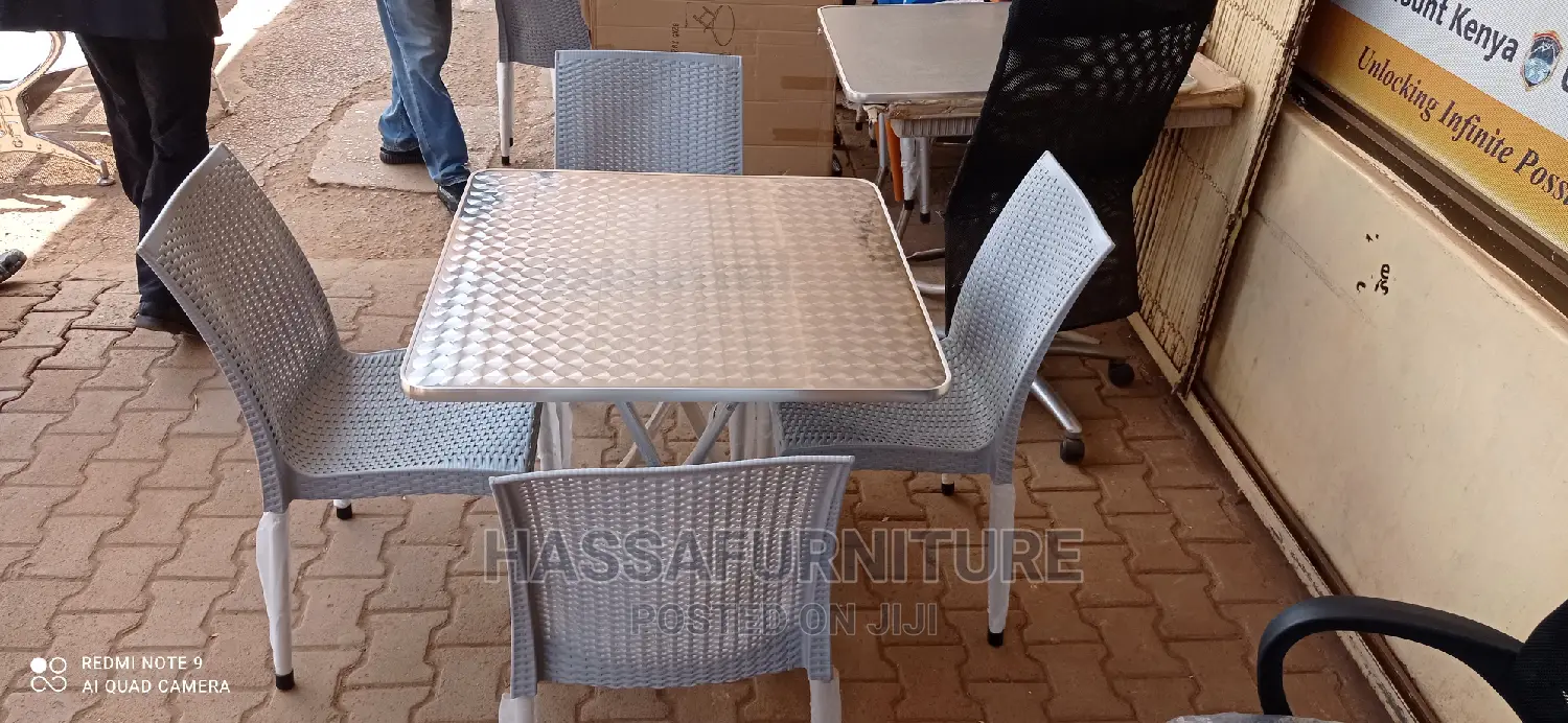 Restaurant Set 4seaters Brand New