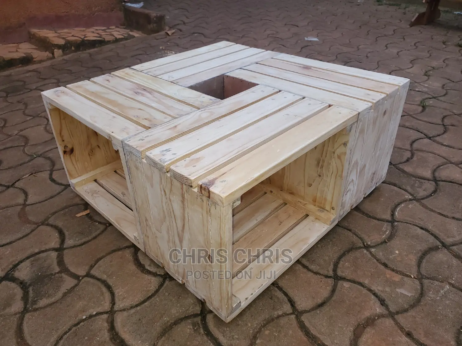 Pallet Tables And Stools