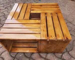 Pallet Tables And Stools