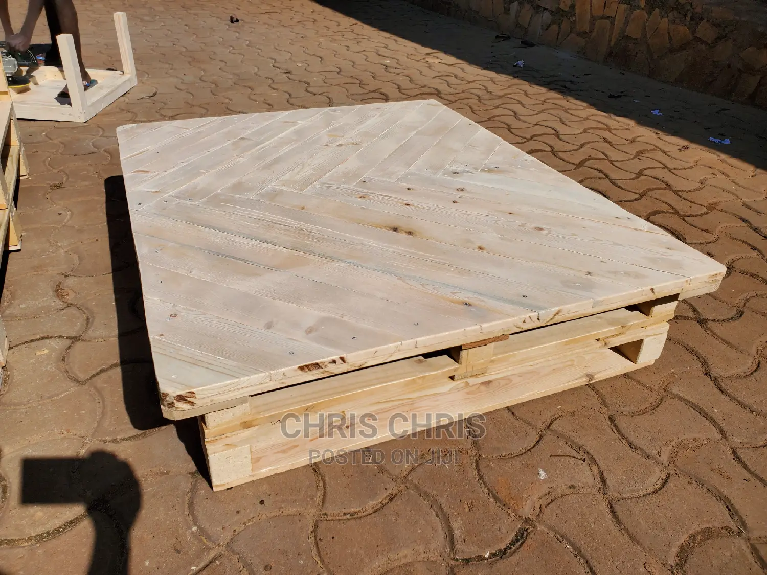 Pallet Tables And Stools