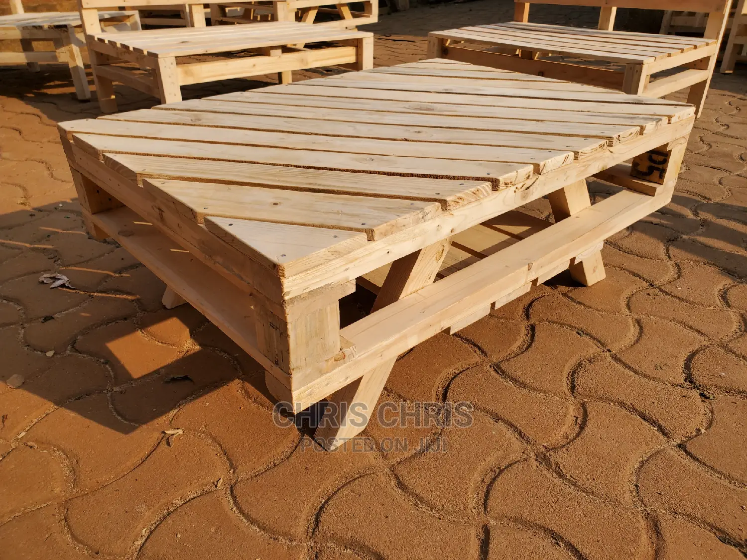 Pallet Tables And Stools