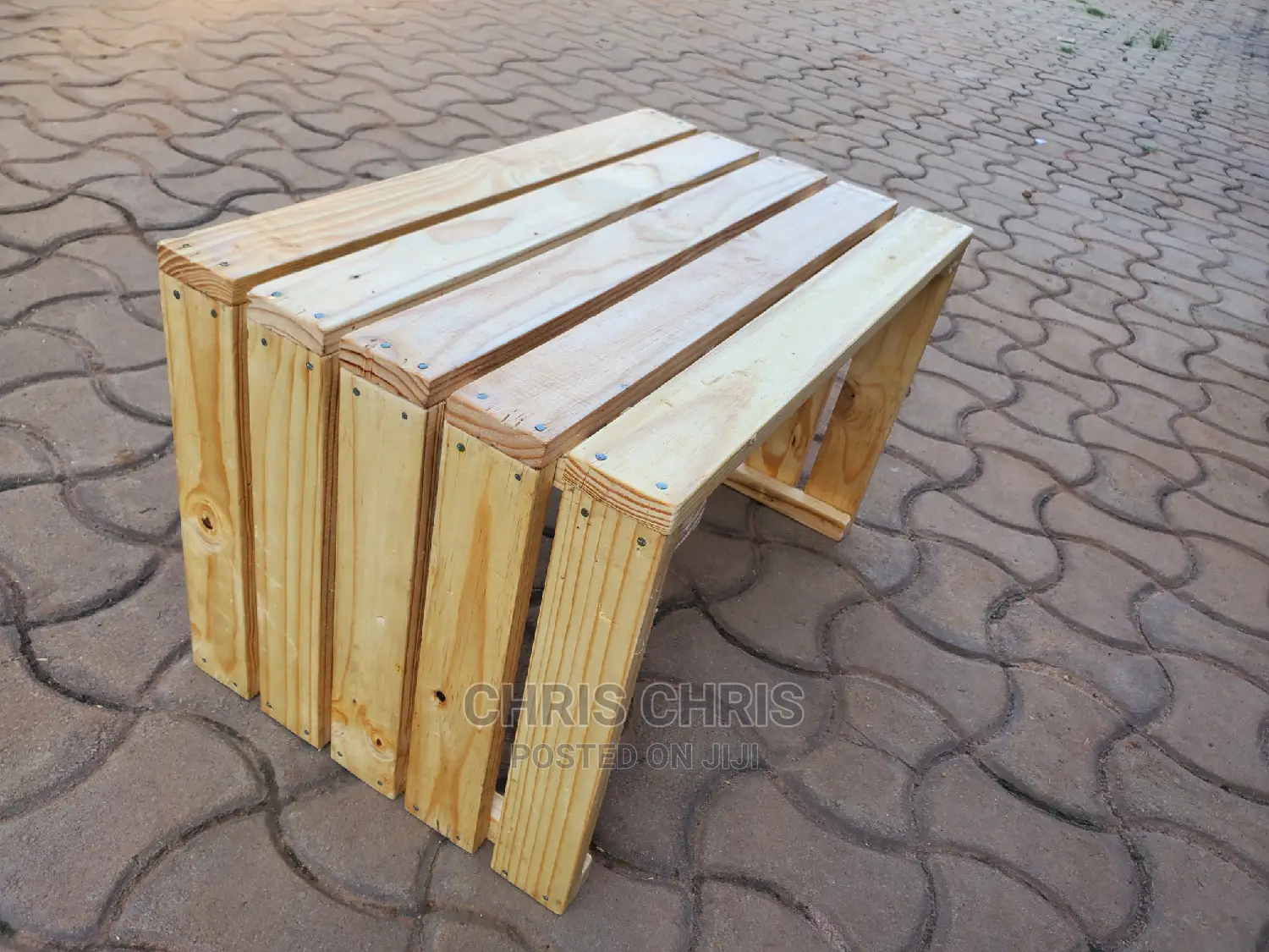 Pallet Tables And Stools