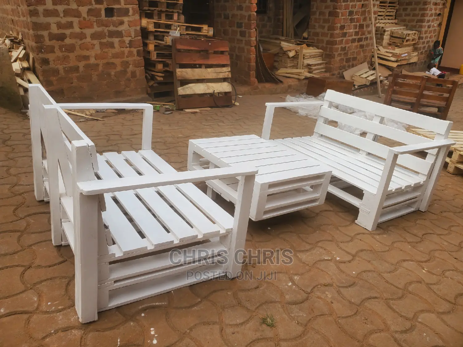 Garden Pallet Chairs And Tables