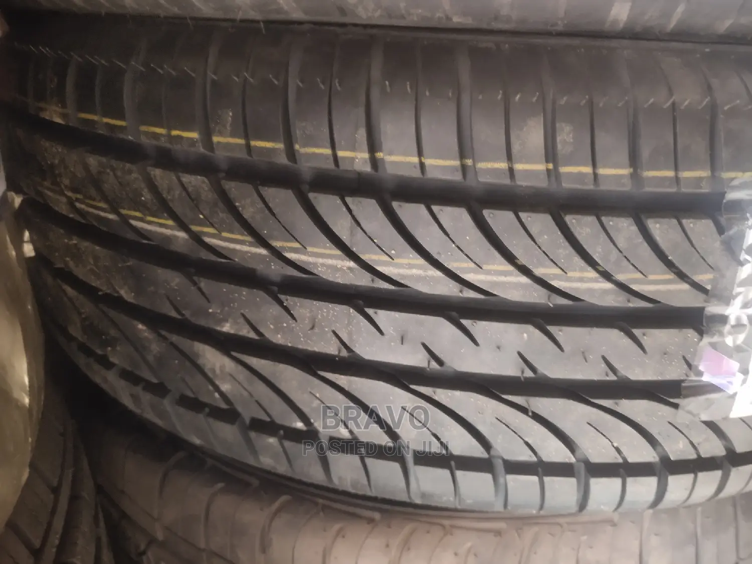 215/60r16 ONYX
