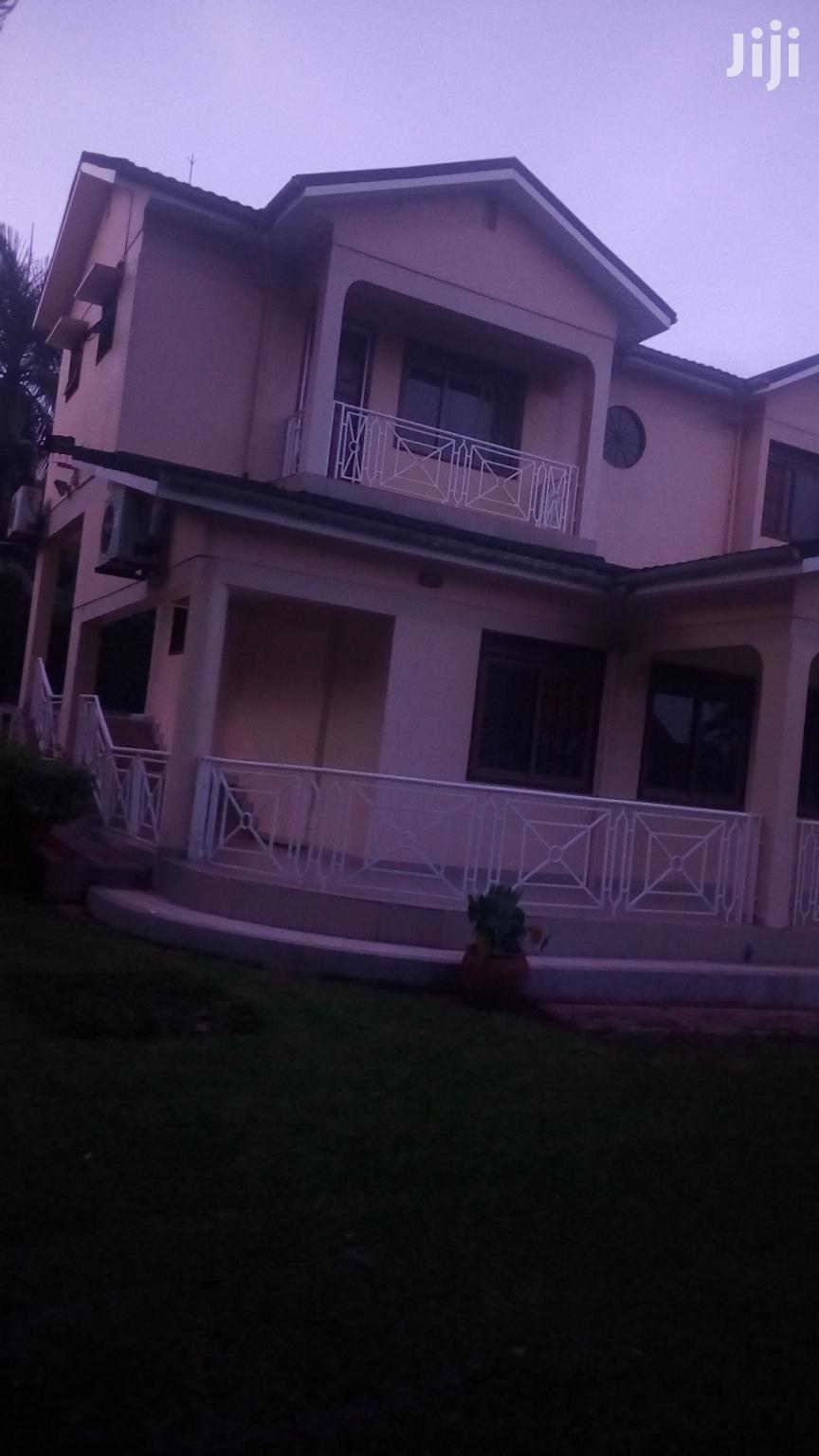 Five Bedroom House In Naguru For Rent
