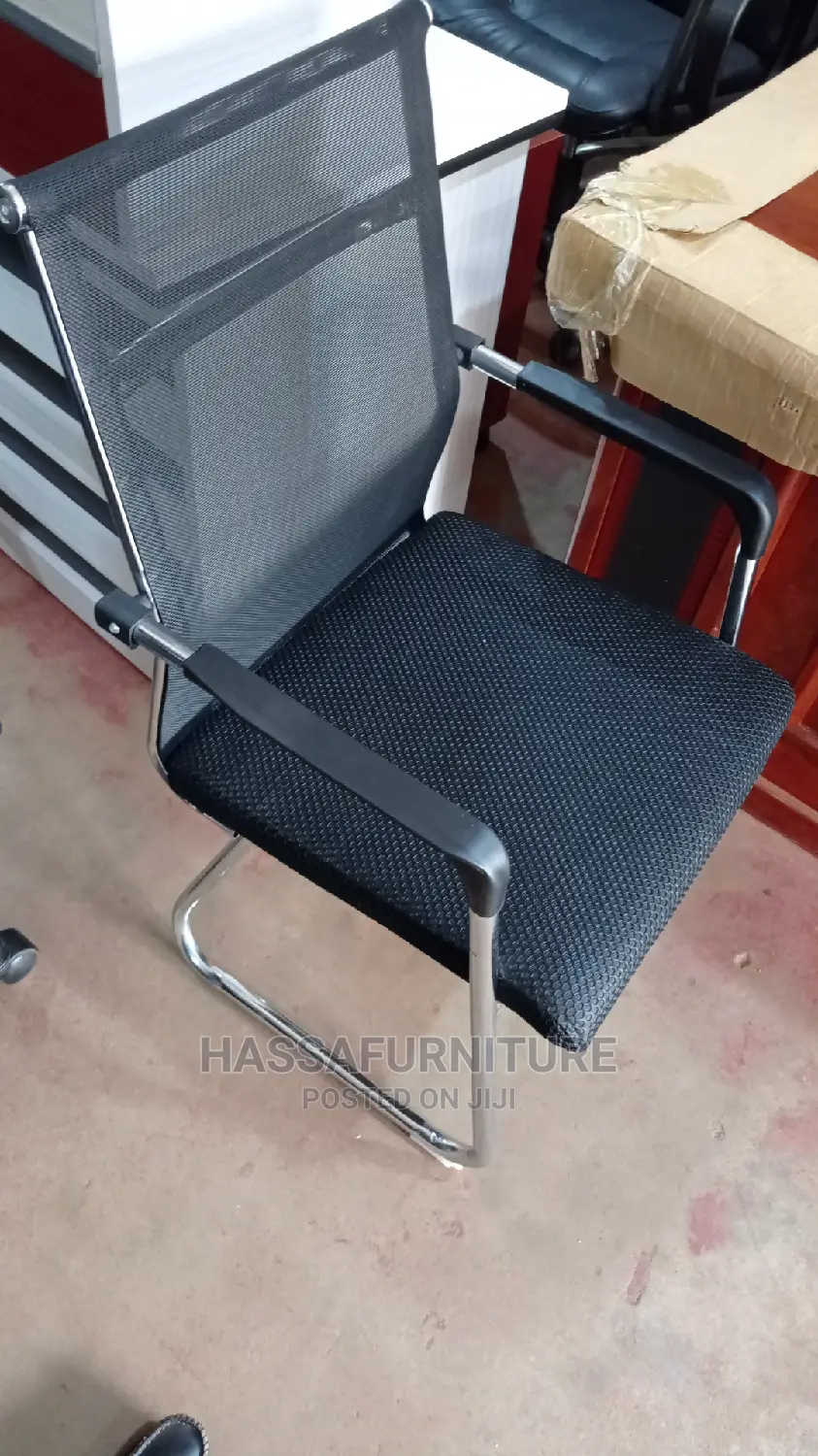 Waiting Chair Mesh