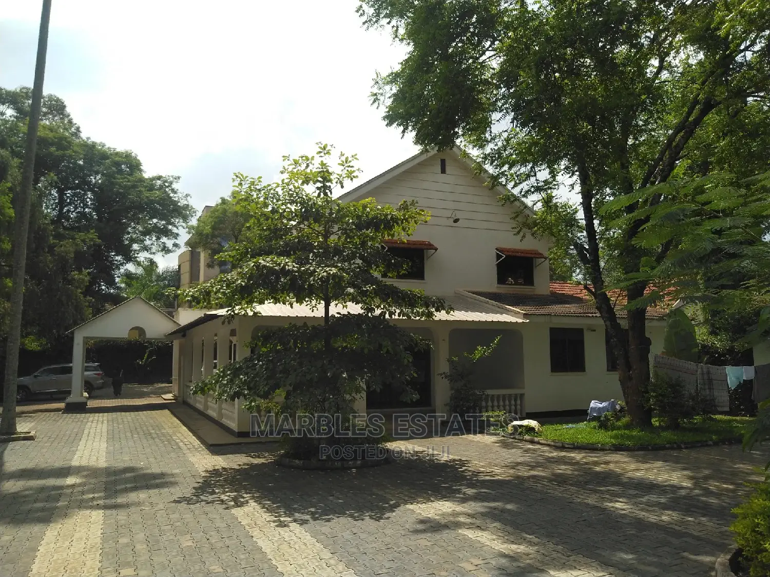 5bdrm House in Bugolobi, Kampala for Sale