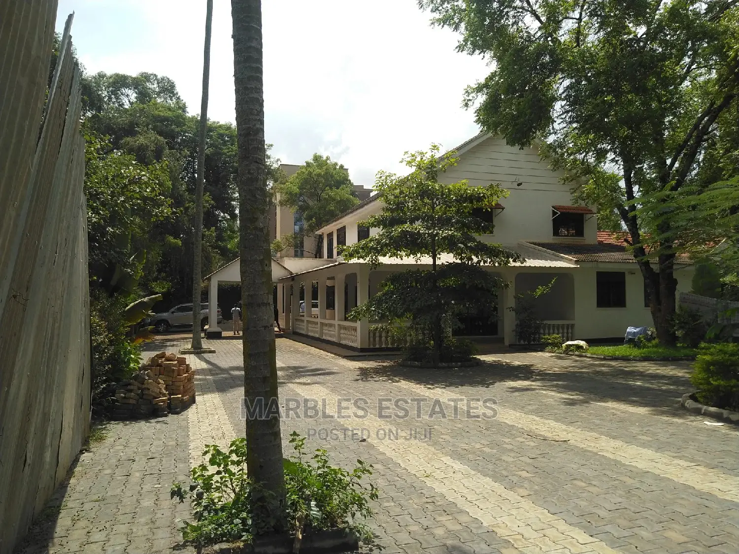 5bdrm House in Bugolobi, Kampala for Sale