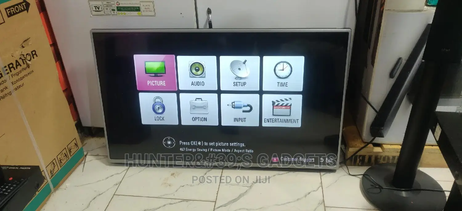 Lg 43inches Built in Free Tv Channels