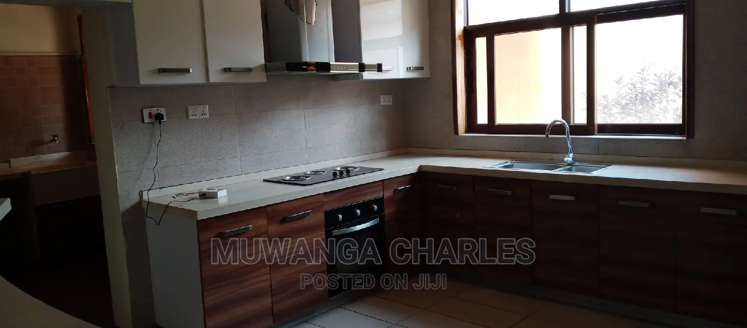 6bdrm Duplex in Fs Properties Ltd, Kampala for Rent