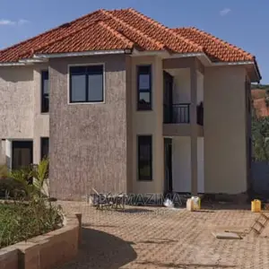 4bdrm House in Kitende Kitovu, Kampala for sale