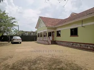 4bdrm Bungalow in Muyenga, Kampala for Rent