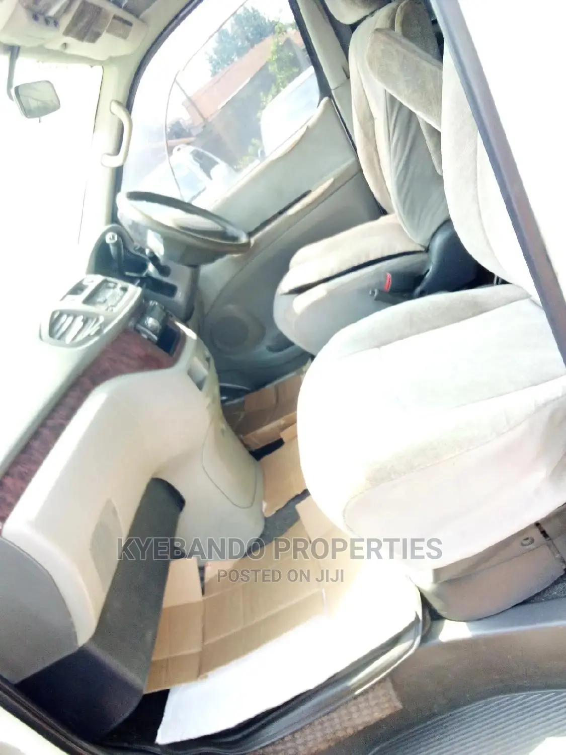 Toyota Legius 1998