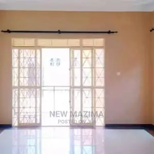 4bdrm House in Kitende Kitovu, Kampala for sale