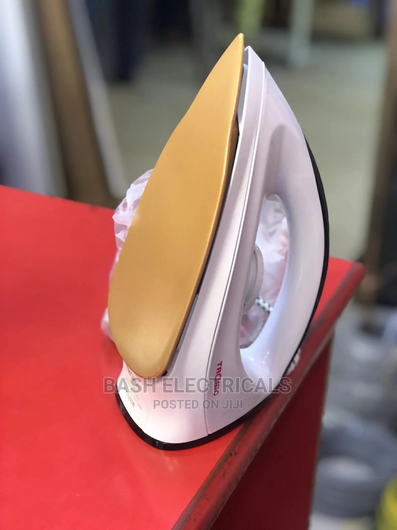Tronic Flat Iron 1200w