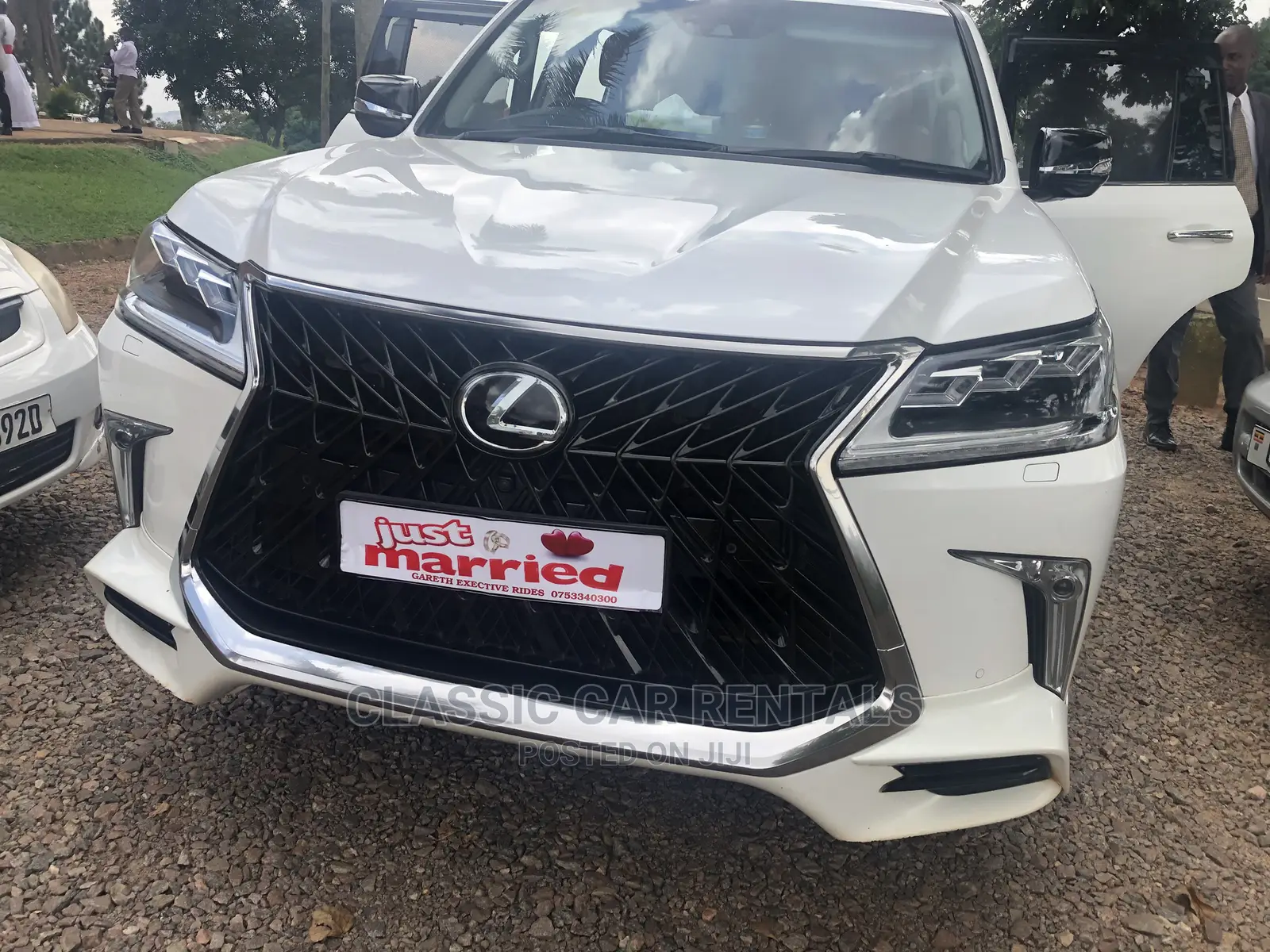 Party and Weddings Cars for Hire