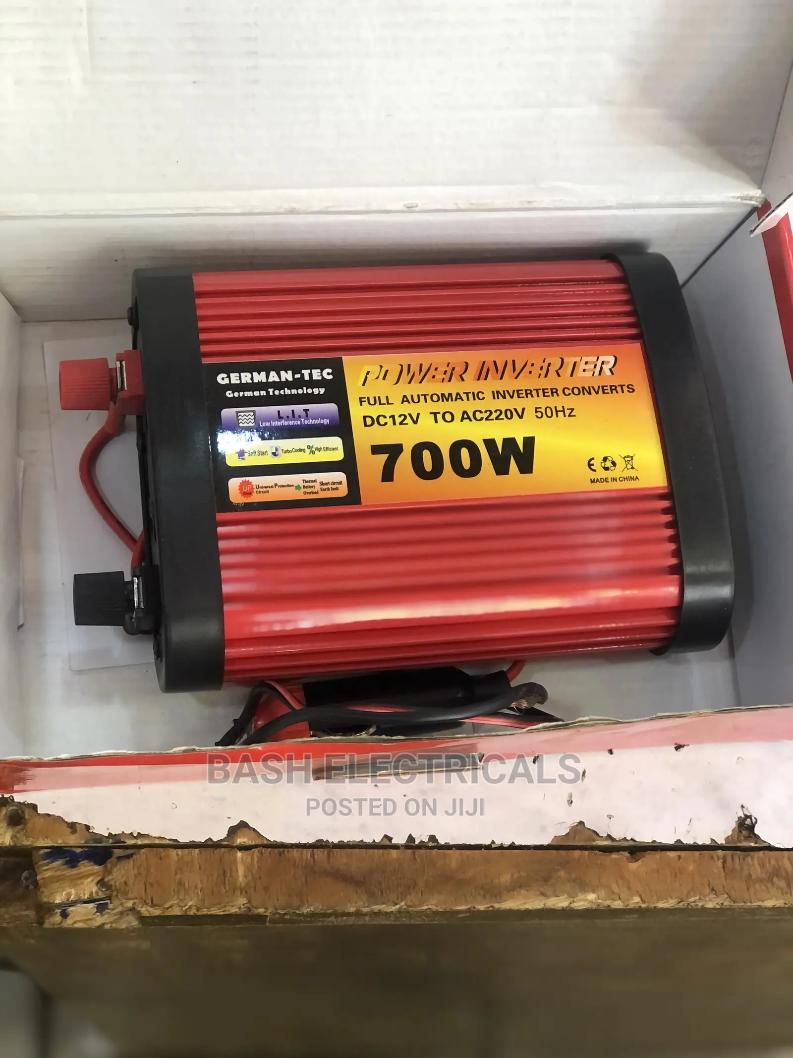 Power Inverter 700w