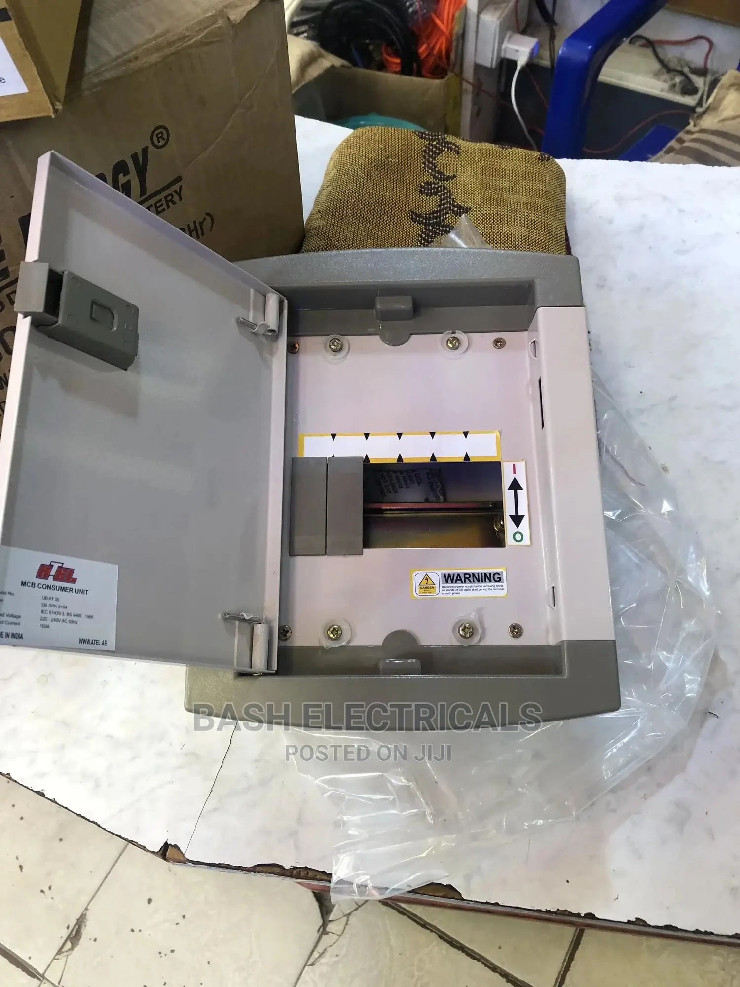 4way Main Switch Empty