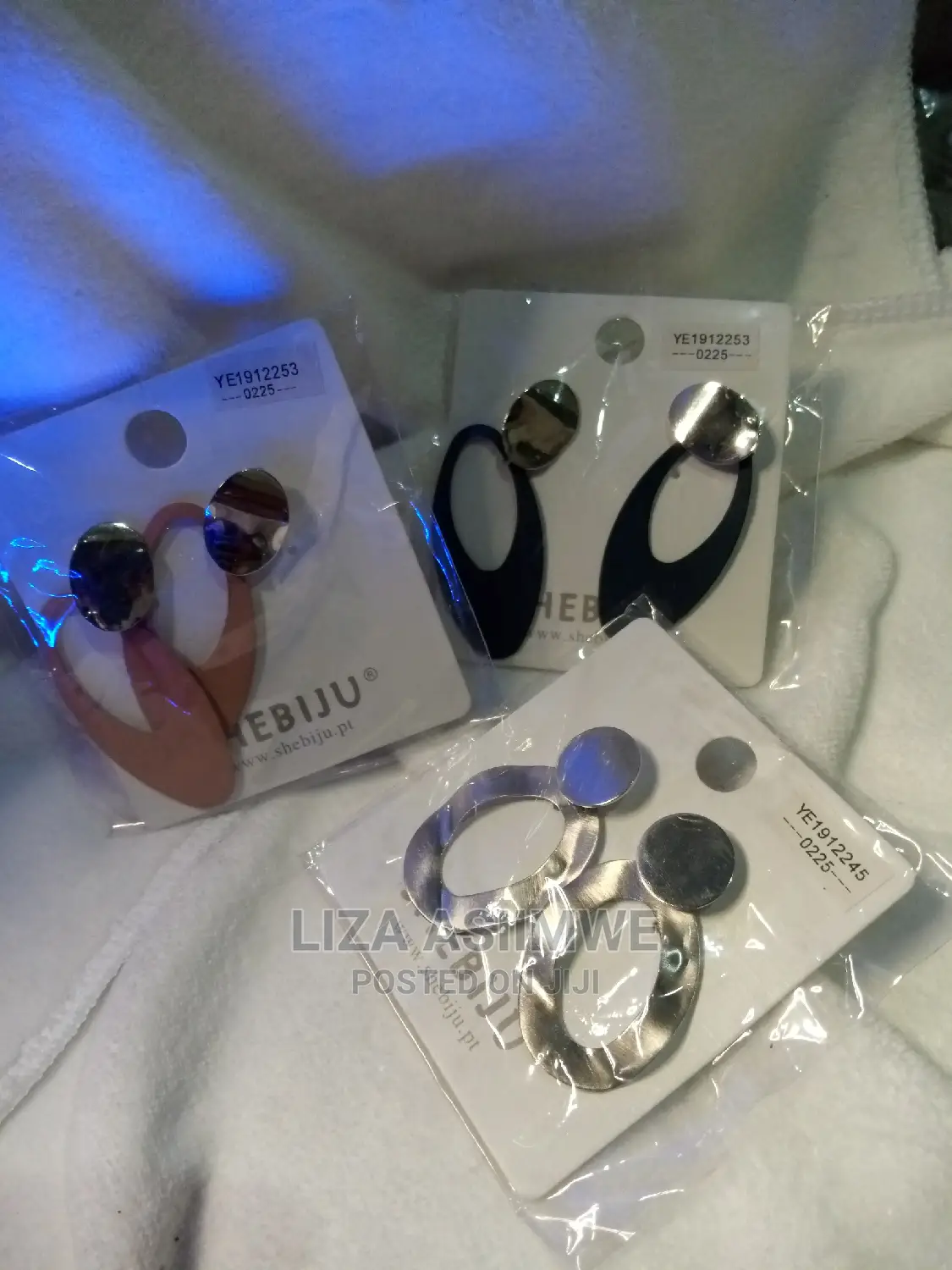 Earpins Ladies