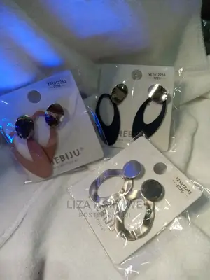 Earpins Ladies