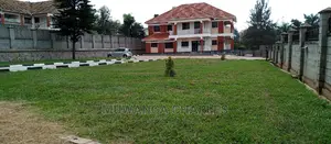6bdrm Duplex in Fs Properties Ltd, Kampala for Rent