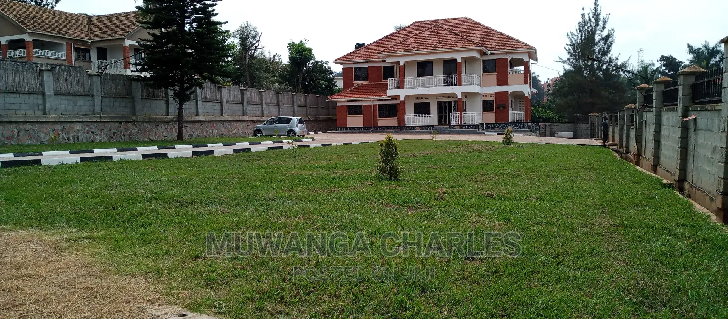 6bdrm Duplex in Fs Properties Ltd, Kampala for Rent