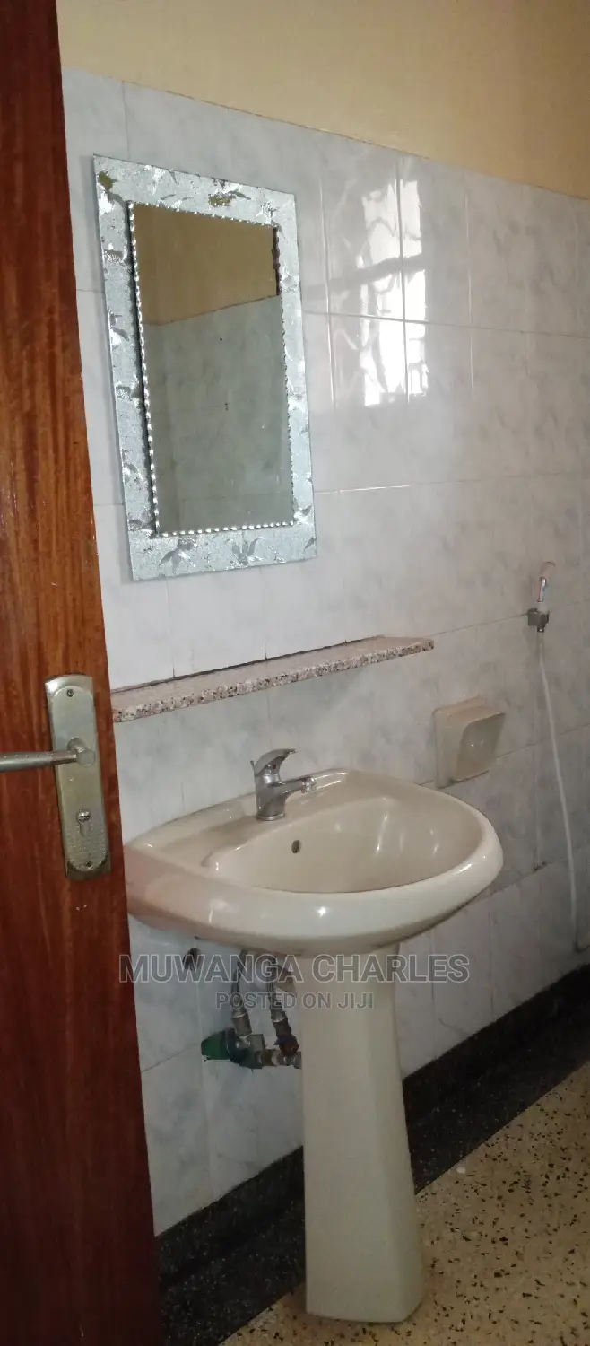 6bdrm Duplex in Fs Properties Ltd, Kampala for Rent