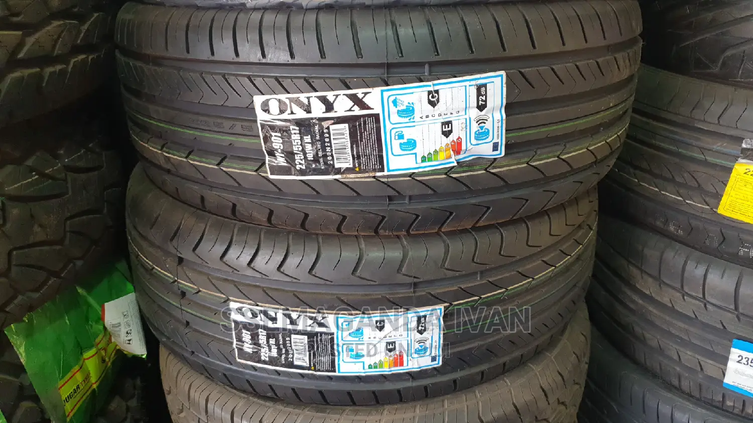 225/55r17 Onyx Tyres