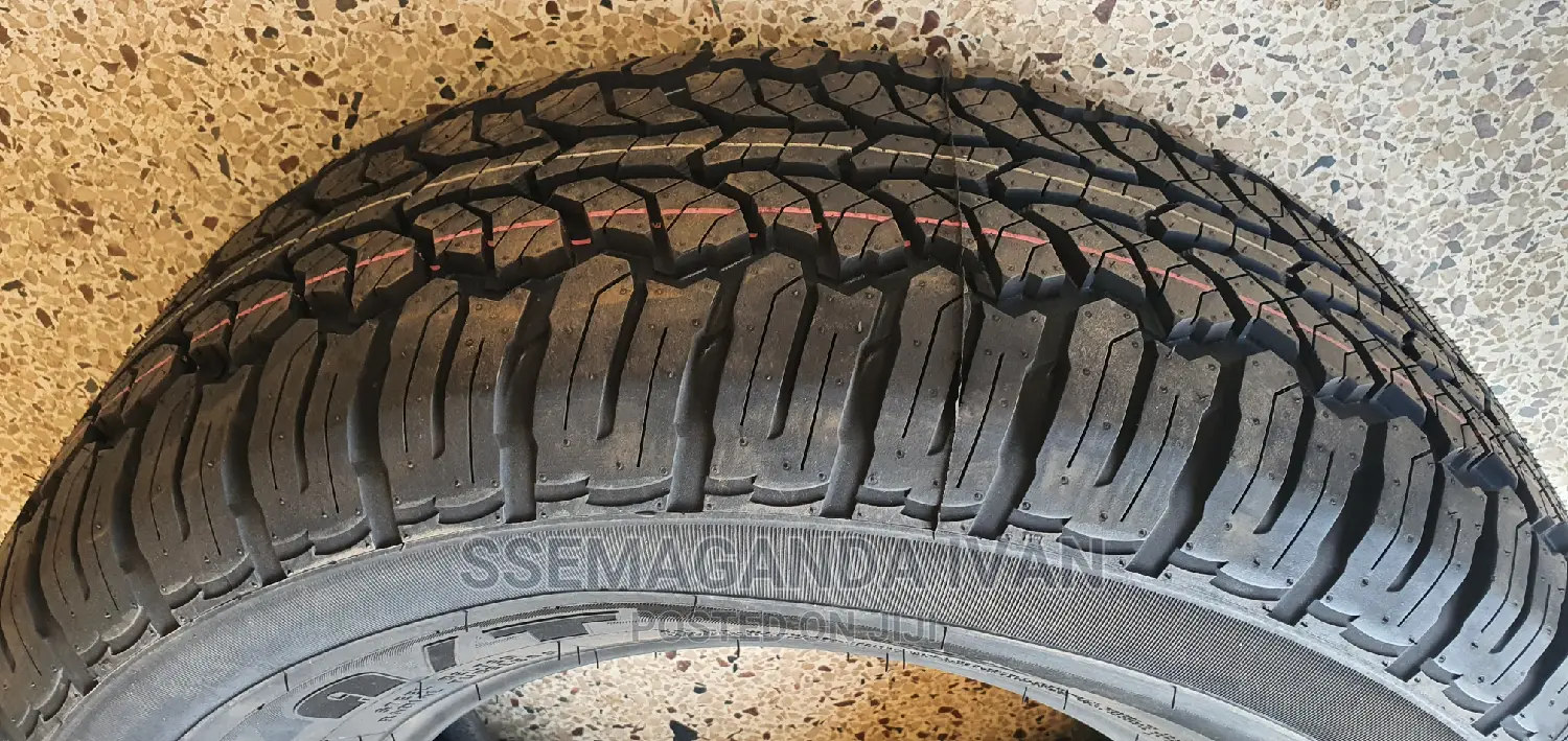 265/70r15 Tracmax