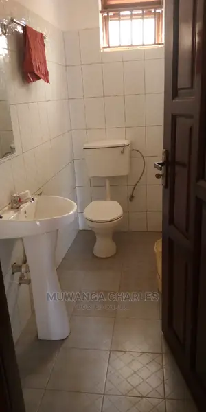 2bdrm House in Fs Properties Ltd, Kampala for Sale