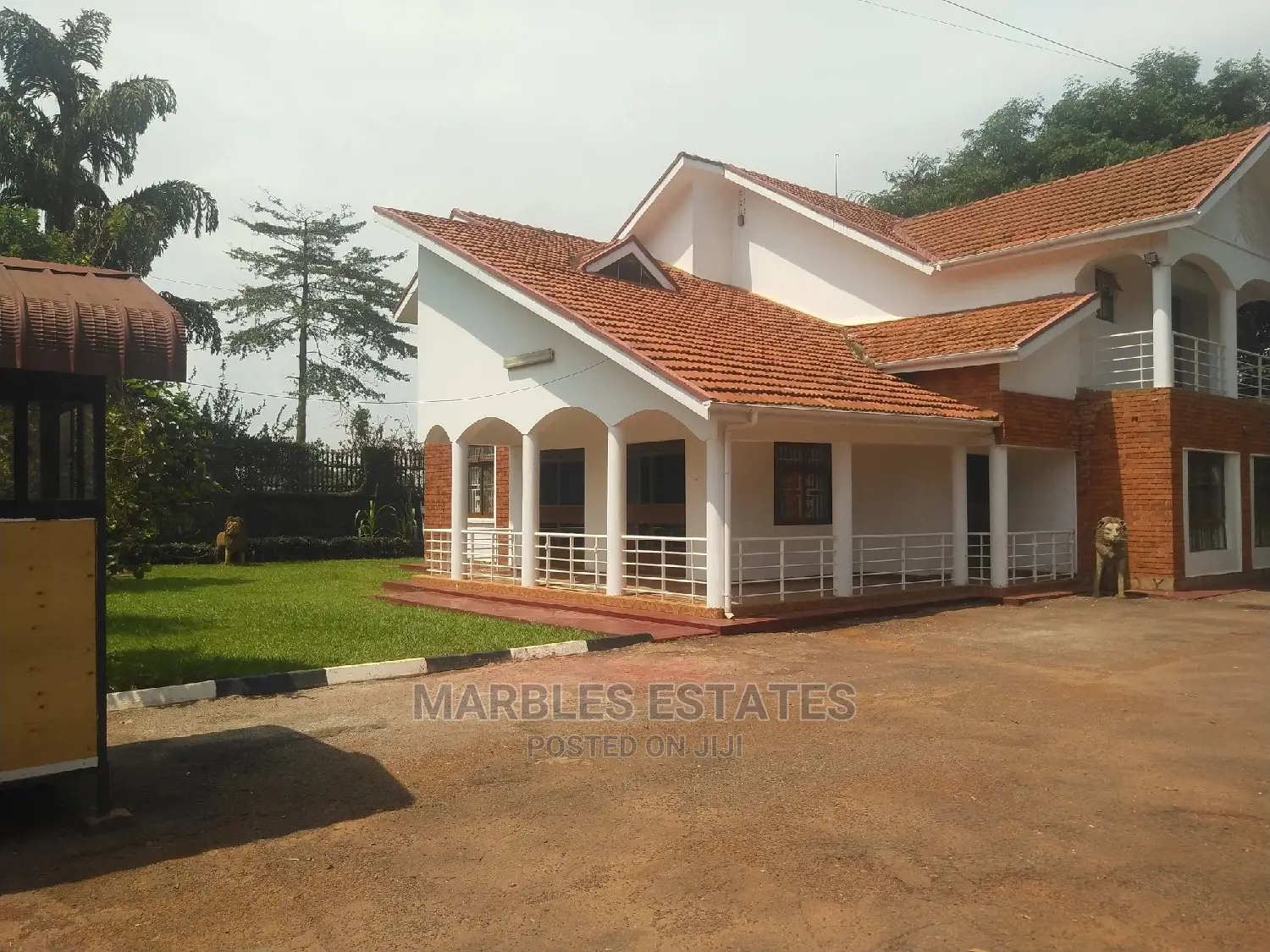 4bdrm Bungalow in Naguru, Central Division for sale