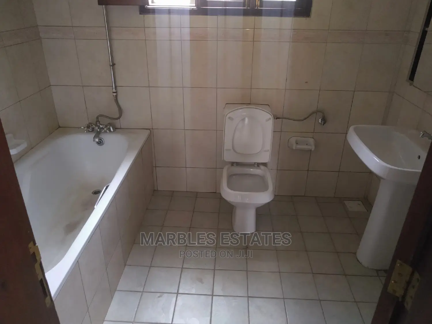 4bdrm Bungalow in Naguru, Kampala for Rent