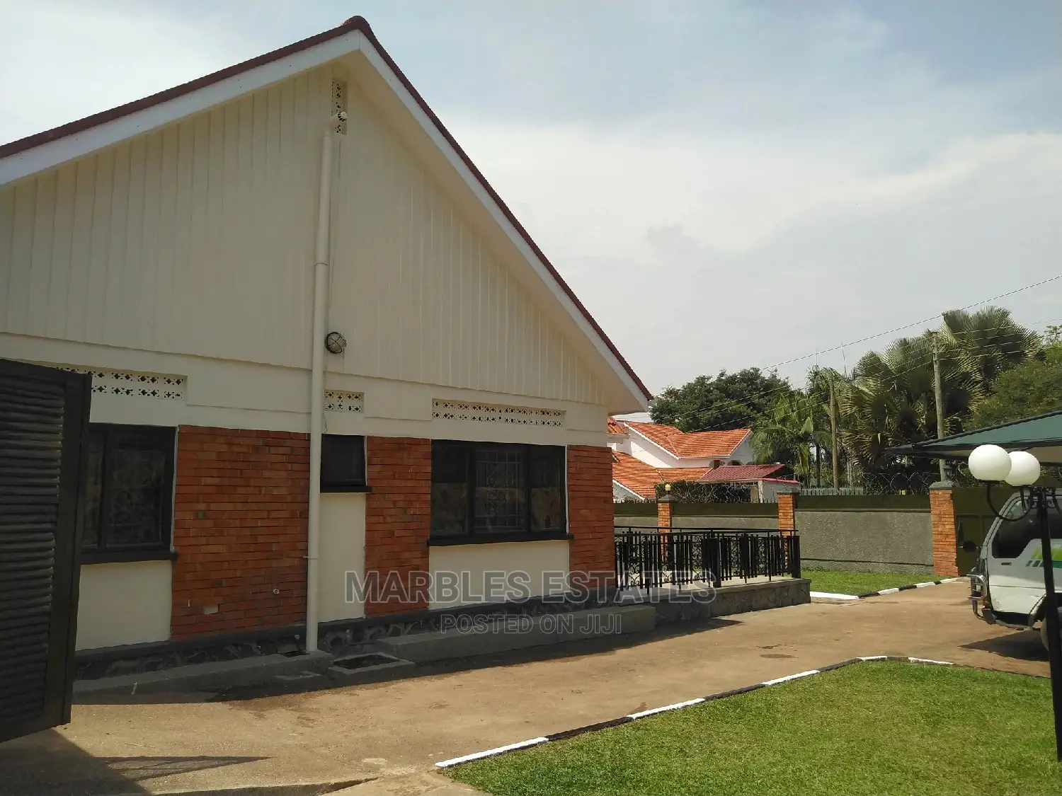 4bdrm Bungalow in Naguru, Kampala for Rent