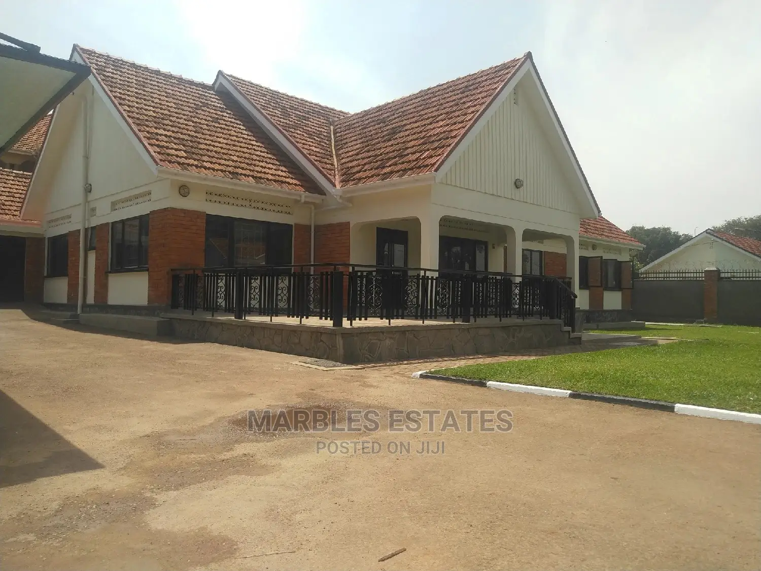4bdrm Bungalow in Naguru, Kampala for Rent