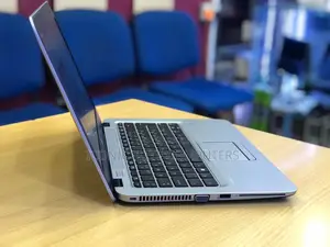 Laptop HP EliteBook 725 8GB AMD HDD 500GB