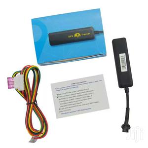 YOUR PERAONAL CAR TRACKER GPS. REAL TIMING